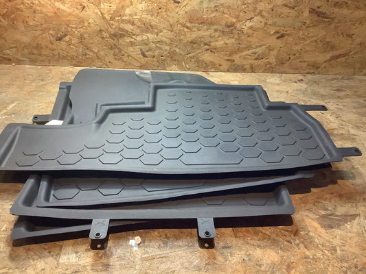 Opel Combo E Fußmattensatz Gummi Original Metalplast NEU