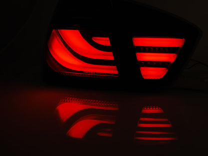 Tuning-Tec LED Lightbar Rückleuchten für BMW 3er E90 05-08 rot/klar mit LED Blinker