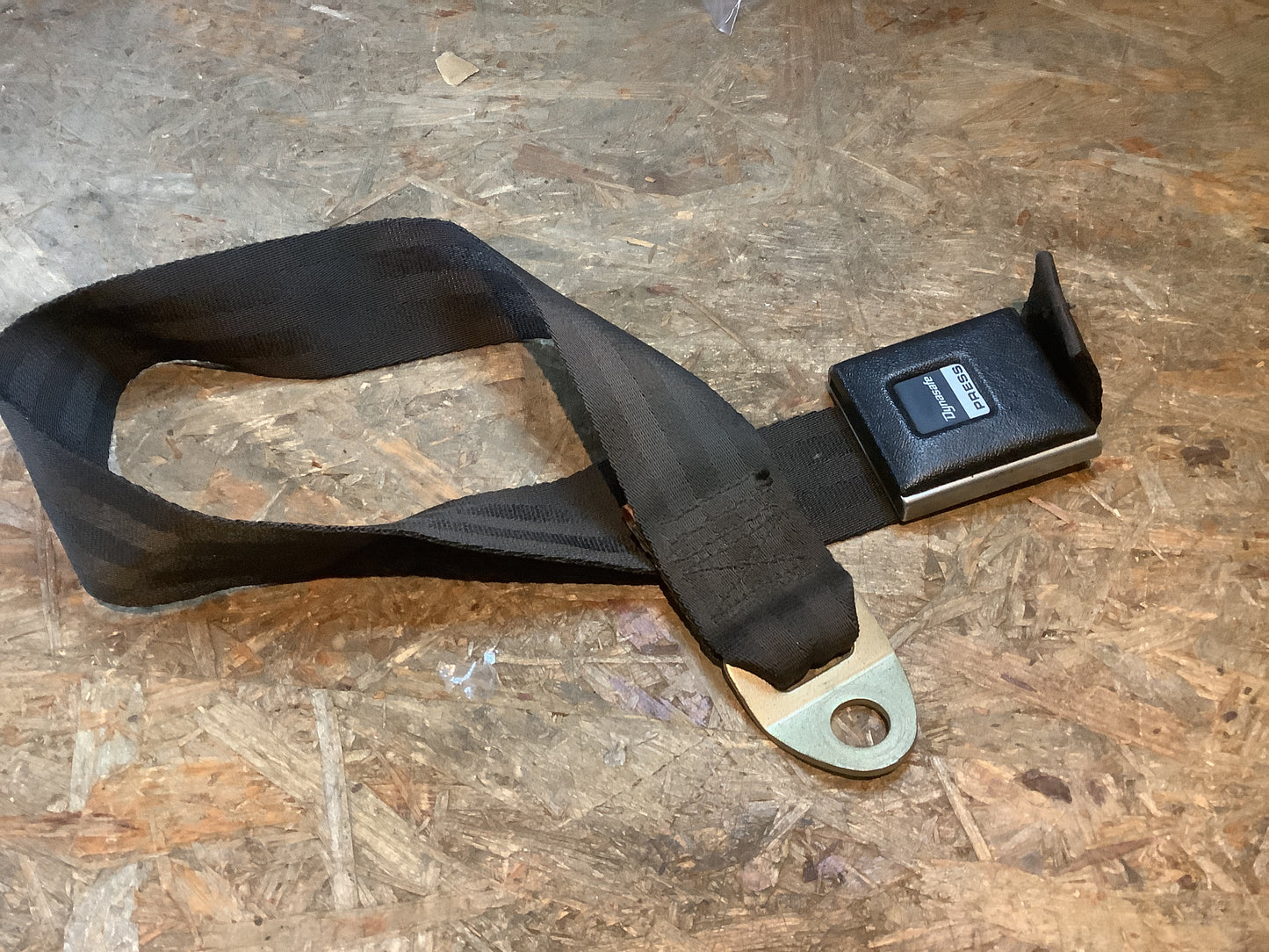 Oldtimer Gurt Schloßträger Eject-o-Matic Original Dynasafe NEU