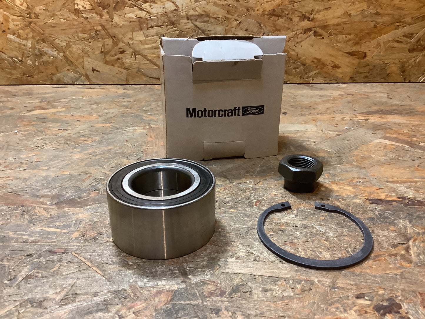 Ford Escort Fiesta  Radlager vorne Motorcraft Ford NEU