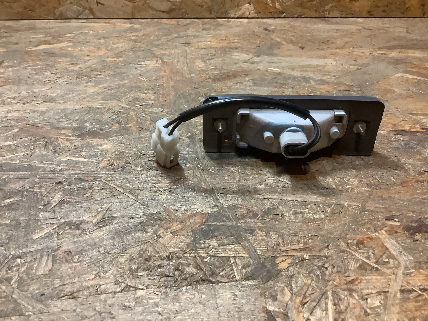 Mitsubishi Montero Blinkerleuchte Links hinten Original NEU