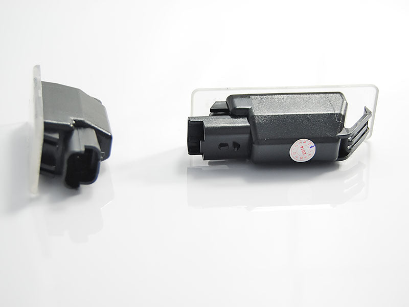 Tuning-Tec LED Kennzeichenbeleuchtung für Peugeot 106 / 207 / 207 CC / 307 / 308 / 406 Coupe / 406 / Citroen kaltweiß