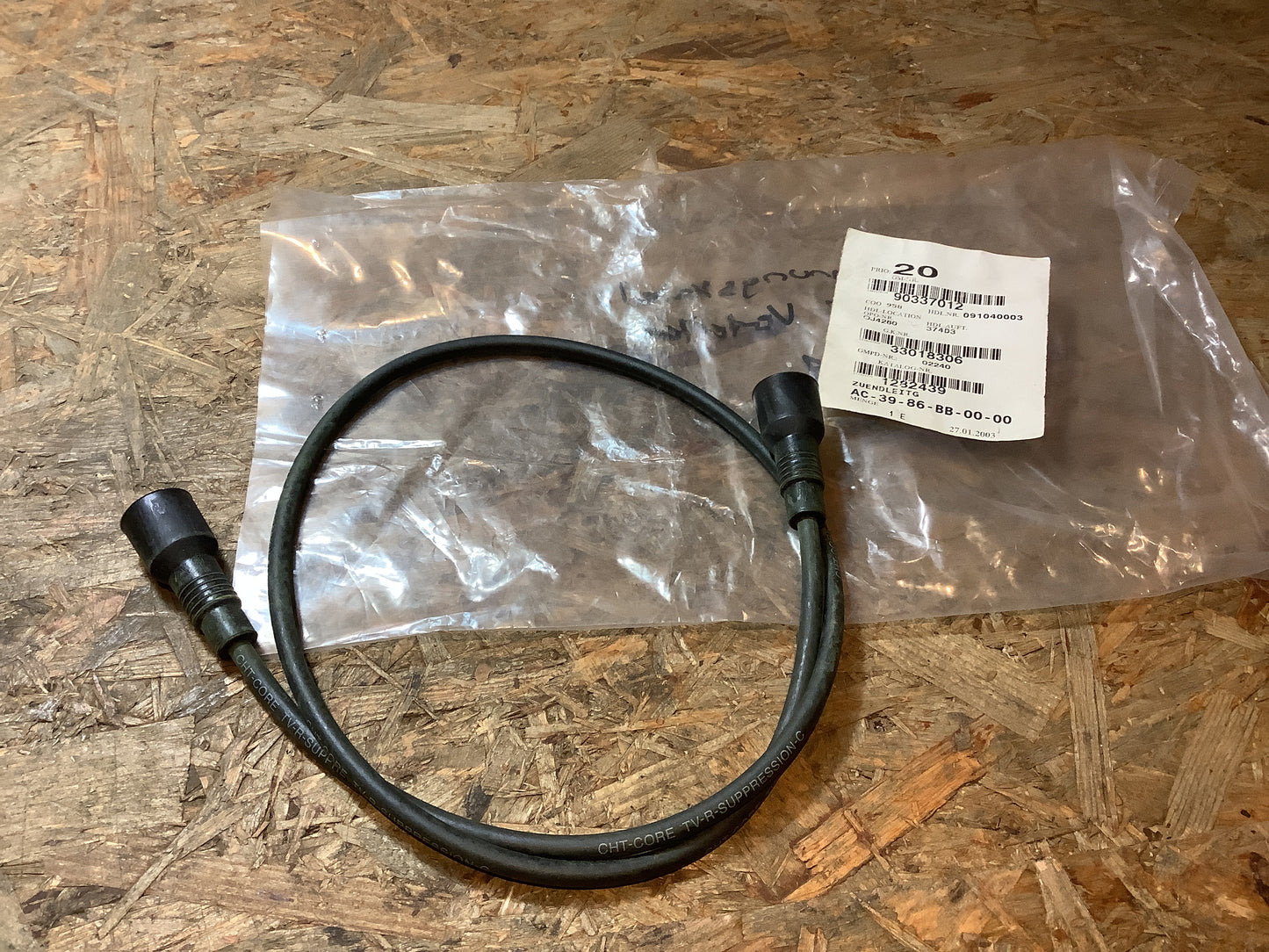 Frontera A, Omega Hochspannungskabel an Verteiler Spule Original GM NEU