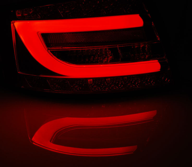 Tuning-Tec LED Lightbar Rückleuchten für Audi A6 4F (C6) 04-08 Limousine chrom (7Pin)