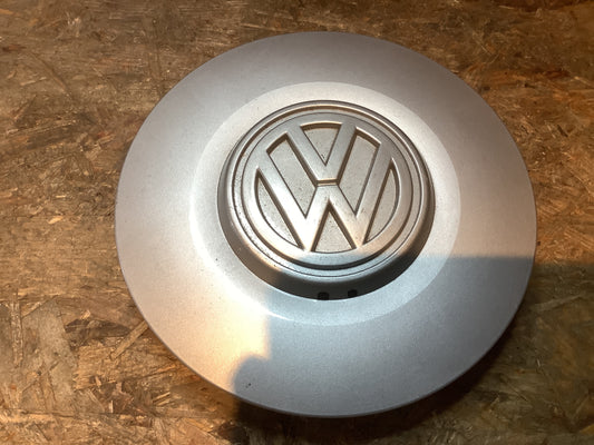 VW Golf 3/4, Polo Radkappe mit eventuellen Lagerspuren Original VW NEU aus Altbestand
