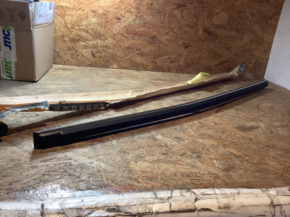 Opel Kadett D Leiste Profil vorn rechts Original GM NEU