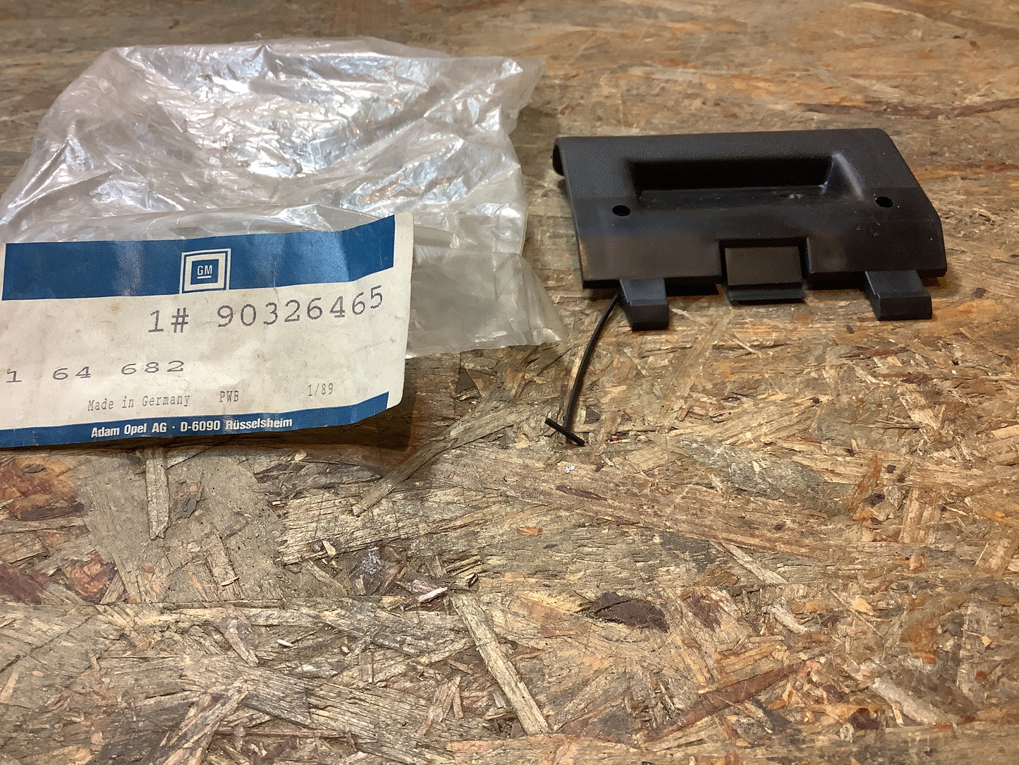 Vectra A Verkleidung Schweller links Original GM NEU