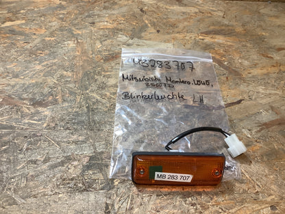 Mitsubishi Montero Blinkerleuchte Links hinten Original NEU