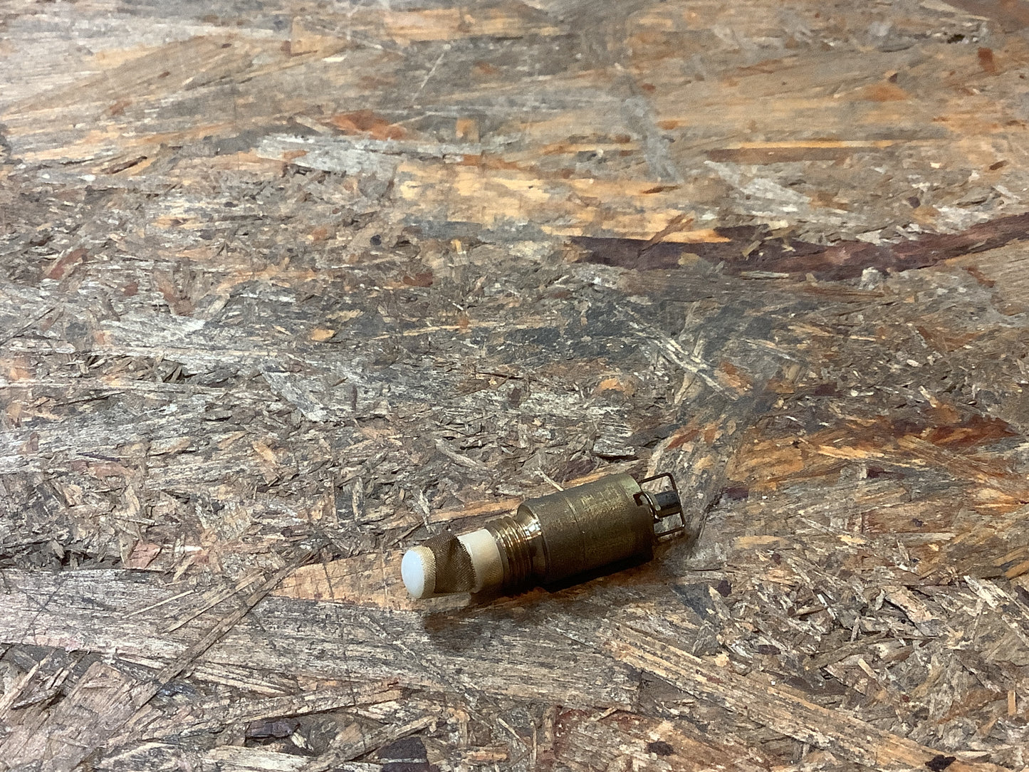 Nadelventil, KCarb Schwimmer, Satz Original Mitsubishi NEU