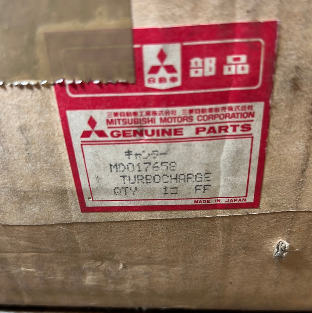 Original Mitsubishi Turbolader Pajero L300 2.3 TD 84PS 82-84 NEU MD017658