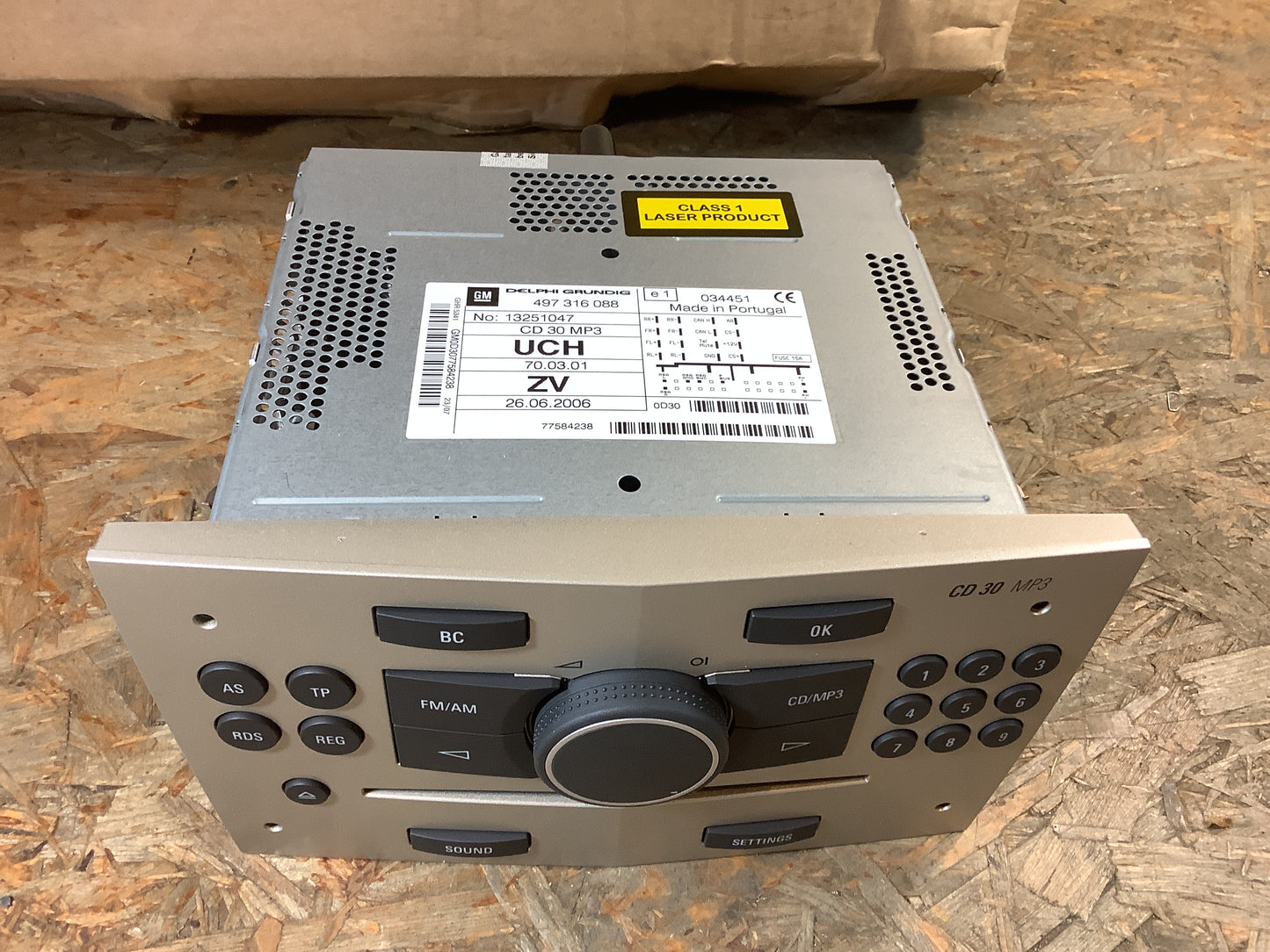 Astra H/Zafira B Radio CD30 MP3 Original GM NEU