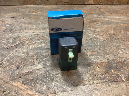 Ford Mustang 84-86; Ford Festiva 90-93 Relais Benzinpumpe Original Ford NEU