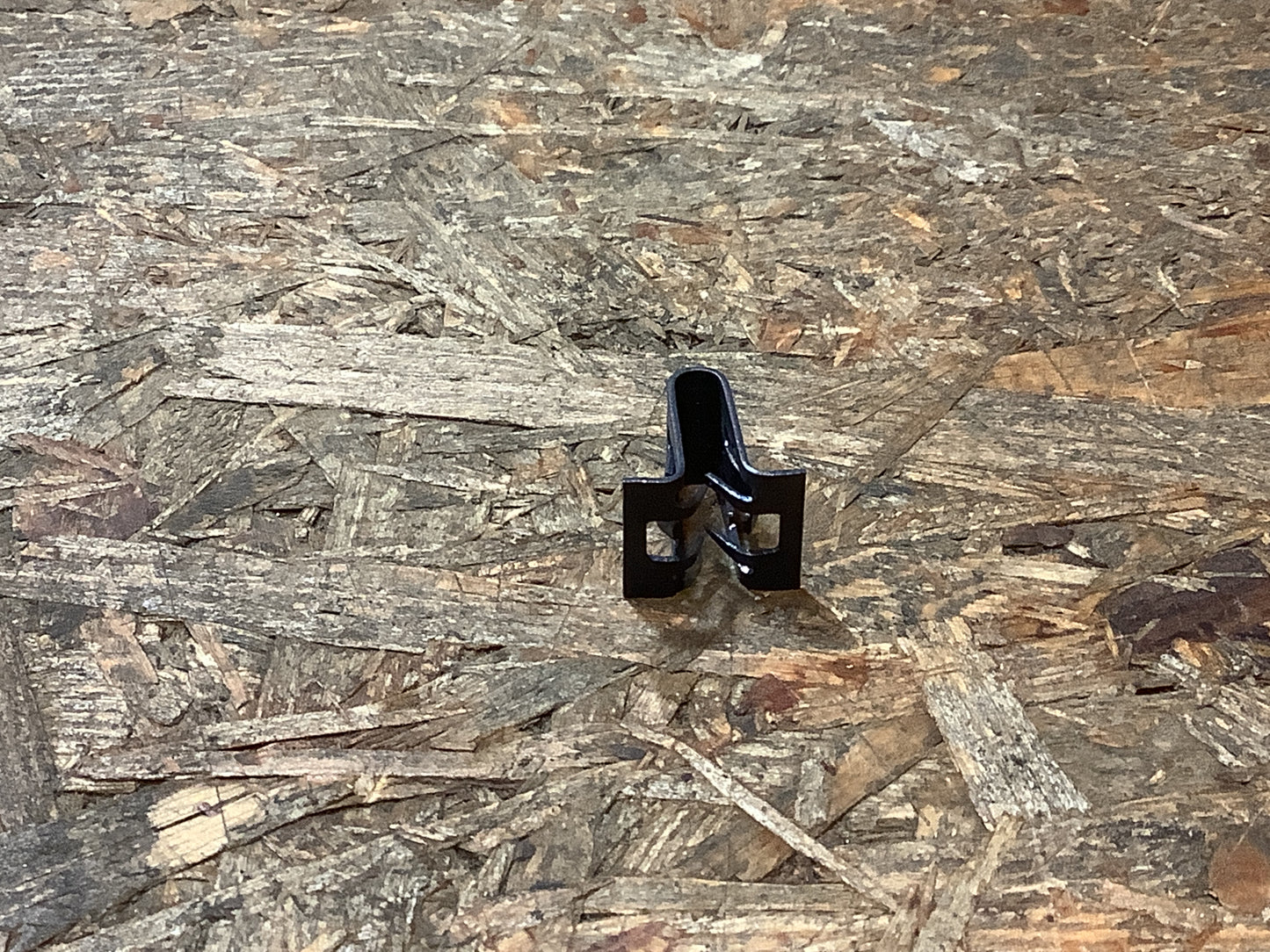 Chevrolet Aveo, Lacetti Clip, Klemmfeder, Schwellerverkleidung, B-Säule Original GM NEU