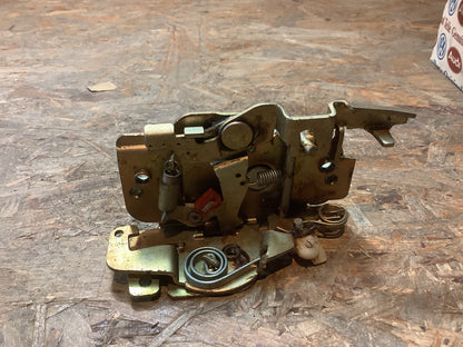 VW Golf I Türschloss rechts Original Genuine Parts NEU