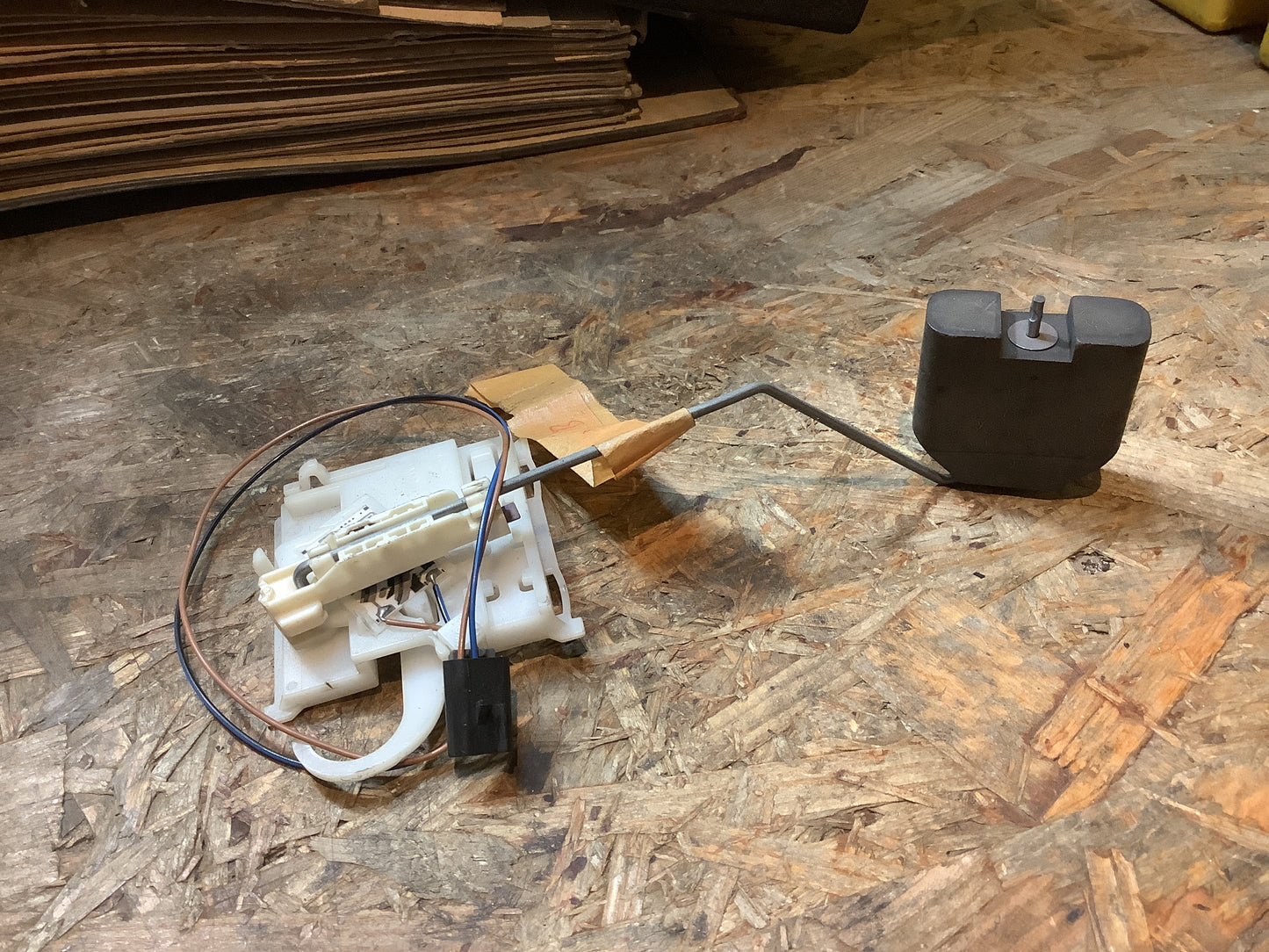 Opel Vectra B Tankgeber NEU