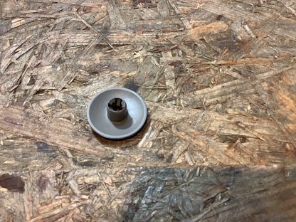 Opel, Chevrolet Druckknopf, Druckmutter Original Opel Neu