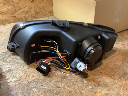 Tuning-Tec LED Tagfahrlicht Scheinwerfer für Audi A4 B7 05-08 schwarz