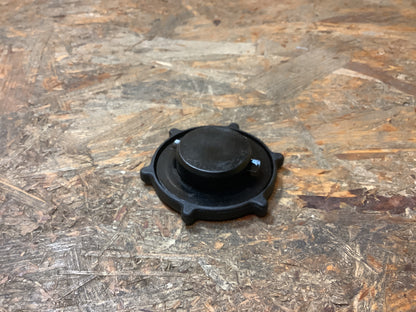 Ford Fiesta/ EscortVerschlussdeckel Öl Original Ford GEBRAUCHT