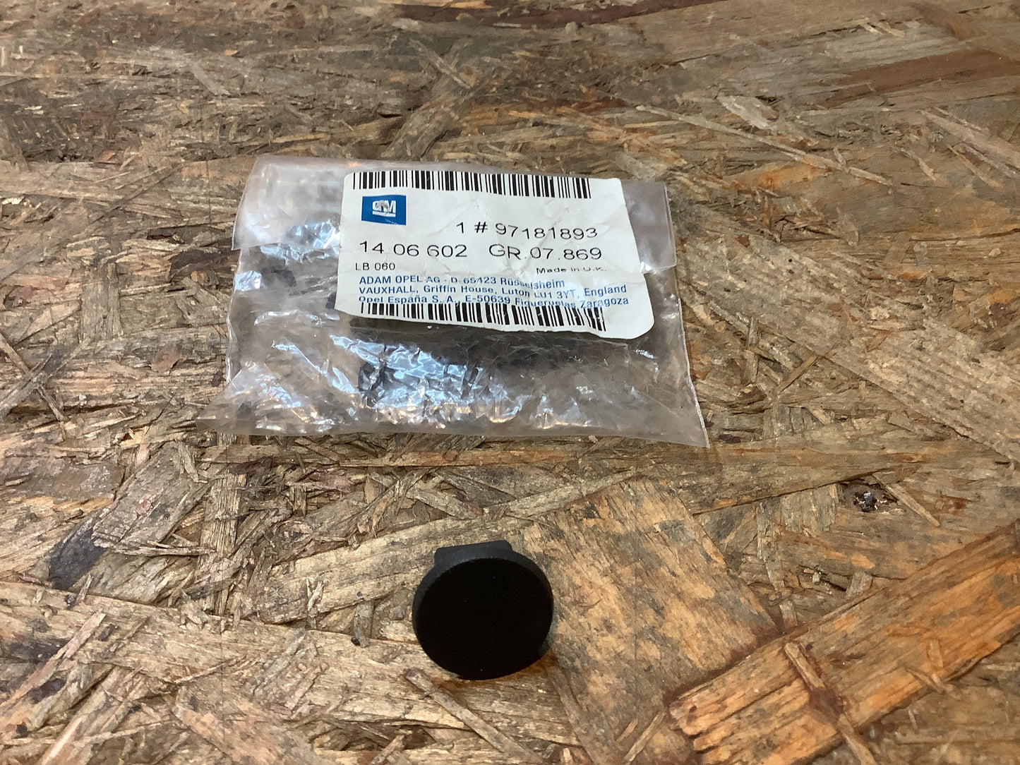 Frontera B Clip, Stoßfänger hinten an Verstärkung Original GM NEU
