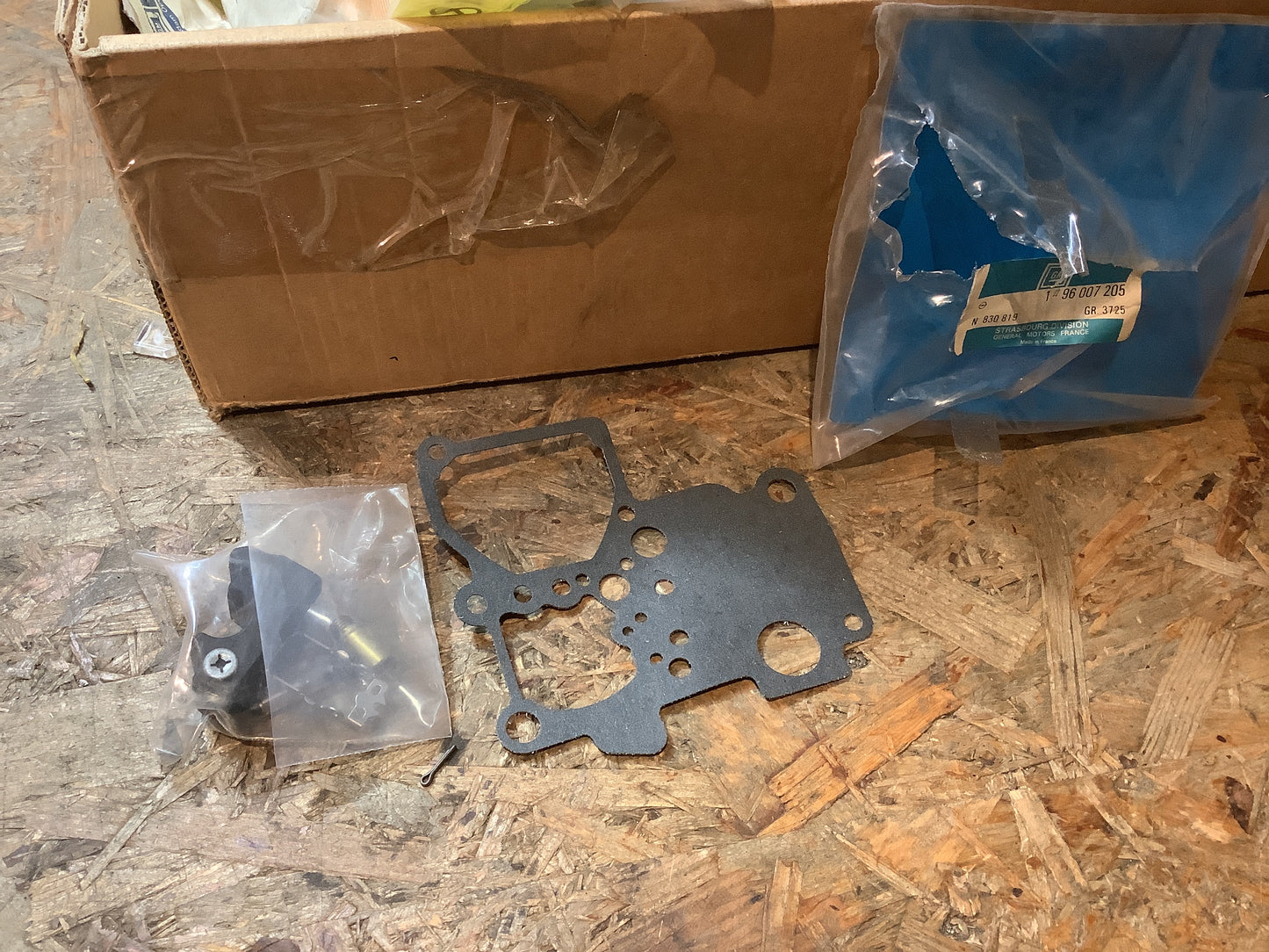 Opel Ascona B/C, Kadett D/E, Rekord E Reperatursatz Anreicherungsventil Vergaser Original GM NEU