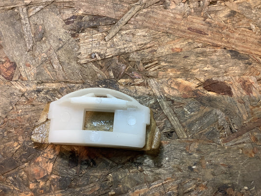 Corsa A Clip Sitzrahmen Original Opel NEU