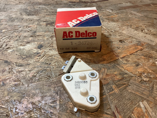 Ascona B, Kadett Spannungsregler Original AC Delco NEU
