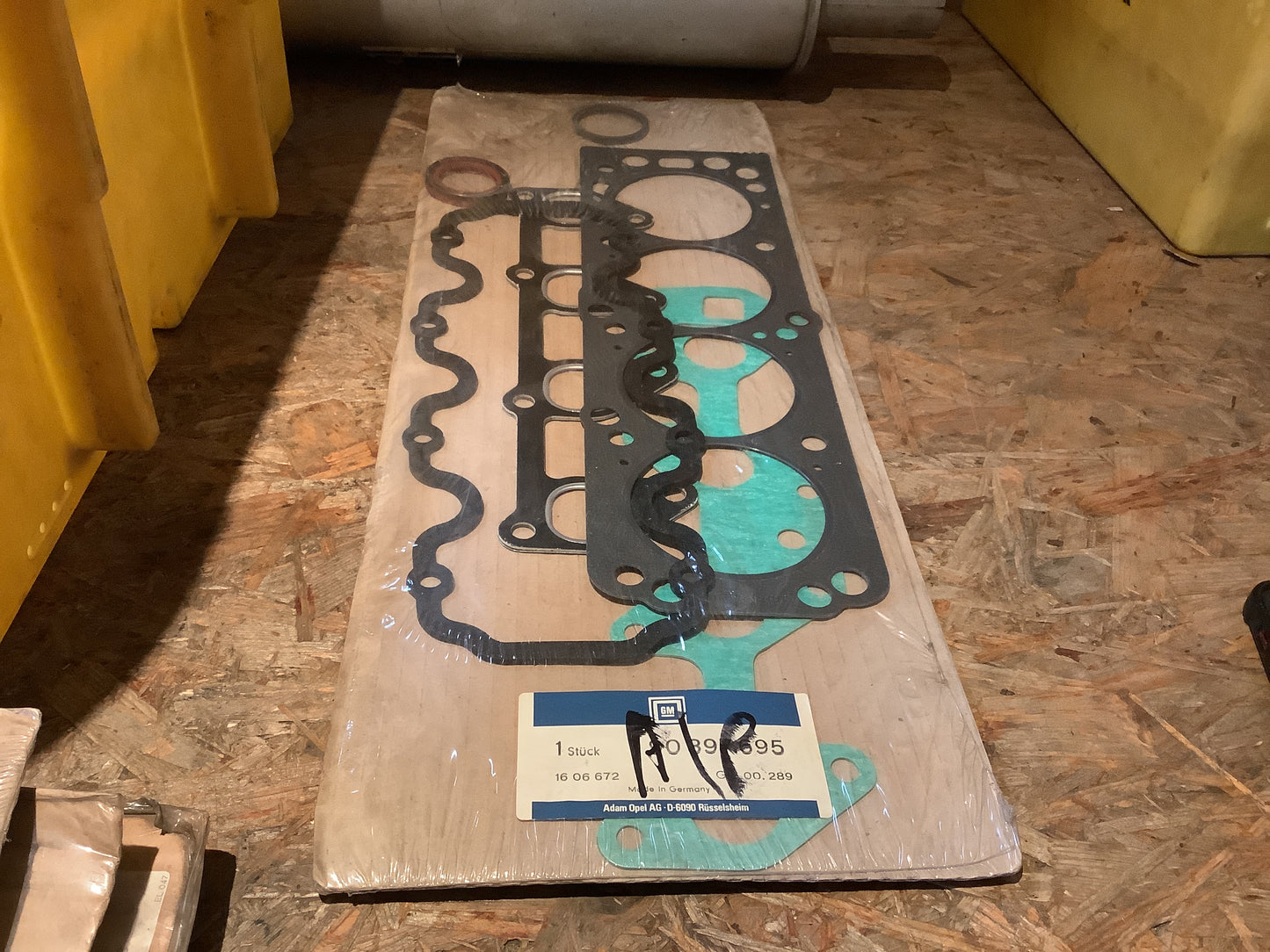 Opel Ascona C 75 PS, Kadett E 75 PS Dichtungssatz Zylinderkopf Original GM NEU