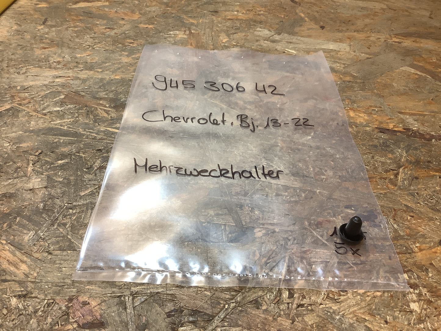 Chevrolet Bj. 13-22 Mehrzweckhalter Original GM NEU