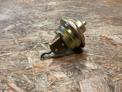 Mitsubishi Unterdruckdose Original Mitsubishi NEU