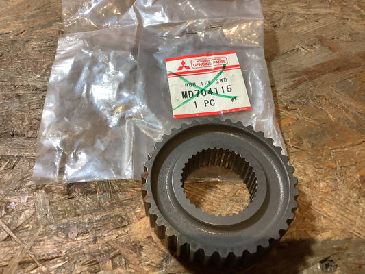 Mitsubishi Triton, Strada Hub-Übertragung, Zahnrad Original Mitsubishi NEU