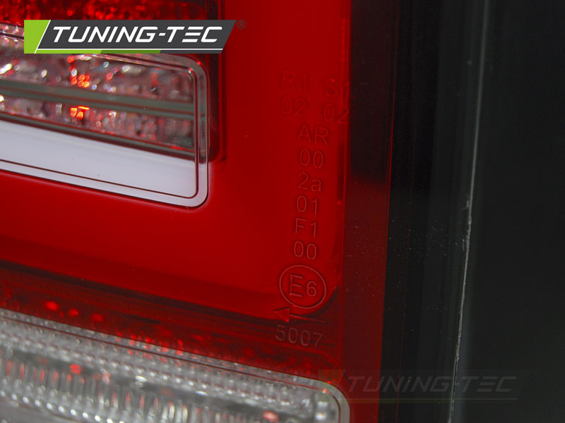 Tuning-Tec Voll LED Lightbar Rückleuchten für VW T5 GP 10-15 rot/klar mit dynamischem Blinker