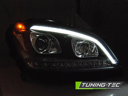 Tuning-Tec LED Tagfahrlicht Scheinwerfer für Mercedes Benz ML W164 05-08 schwarz mit dynamischem LED Blinker