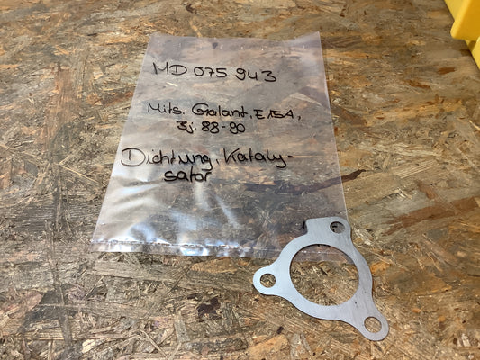 Mitsubishi Galant, E15A, Bj. 88-90 Dichtung, Katalysator Original Mitsubishi NEU