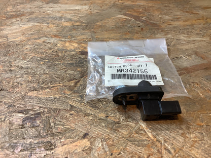 Mitsubishi Mirage, Outlander, Lancer Lichtsensor, Tür, innen Original Mitsubishi yNeu