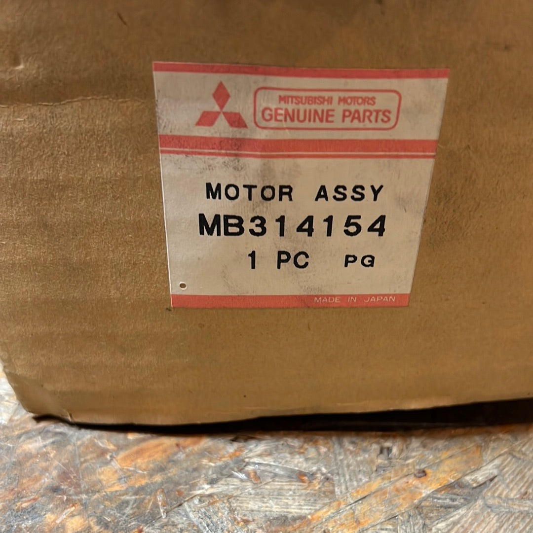 Original Mitsubishi Wischermotor vorne Colt Lancer NEU MB314154