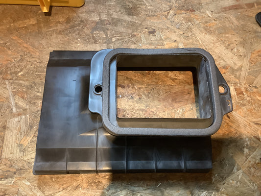 VW Golf III/IV, VW Passat Typ 3B3 Filtergehäuse Original VW NEU