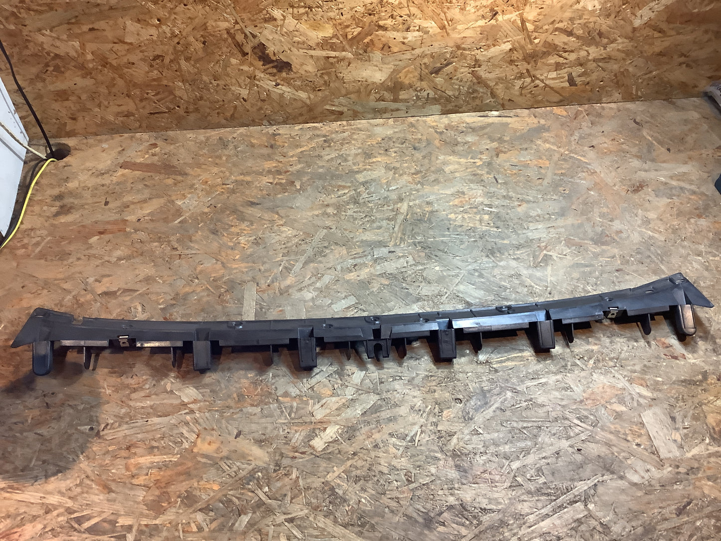 Astra f CC (Schrägheck) Halter, Heckspoiler Original GM NEU