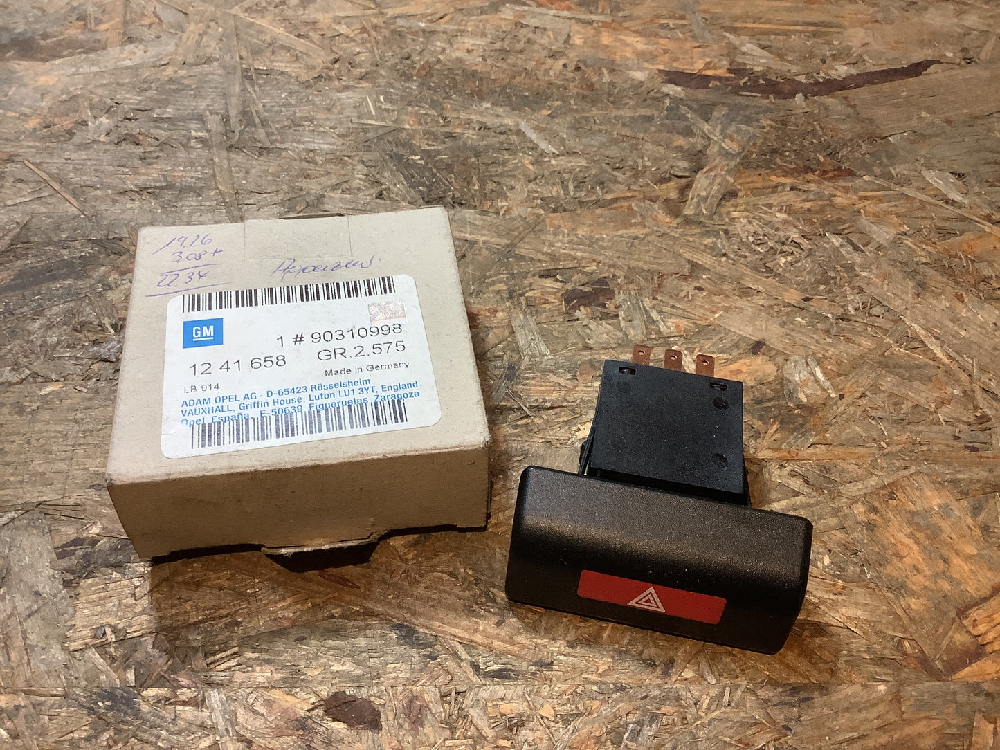 Corsa A Warnblinkschalter Original GM NEU