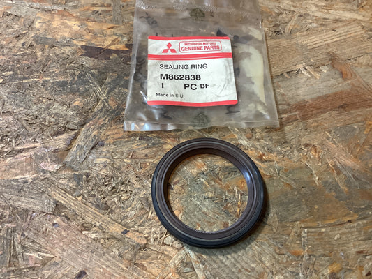 Mitsubishi Wellendichtring, Kurbelwelle Original Mitsubishi NEU