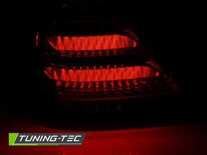 Tuning-Tec LED Lightbar Rückleuchten für Mercedes Benz C-Klasse W203 04-07 Limousine Schwarz Dynamische Blinker