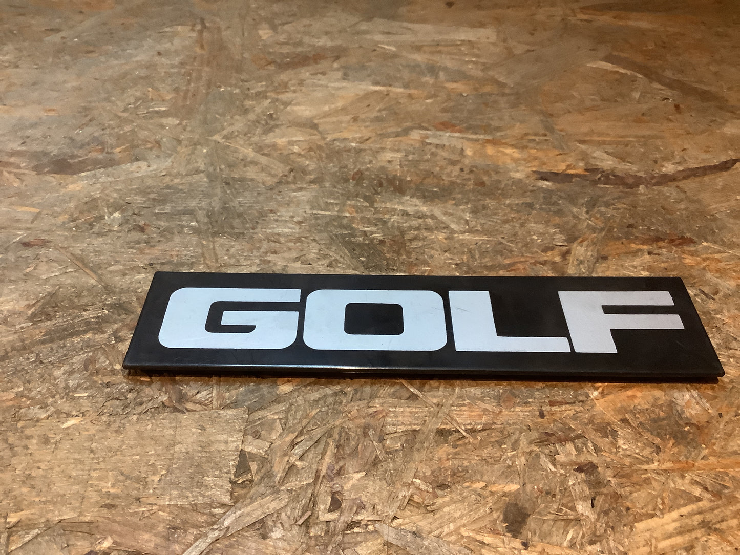 VW Golf Emblem Original VW NEU