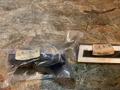 VW Polo 86c, VW Derby Zierleisten-Set vorne links/rechts Original VW NEU