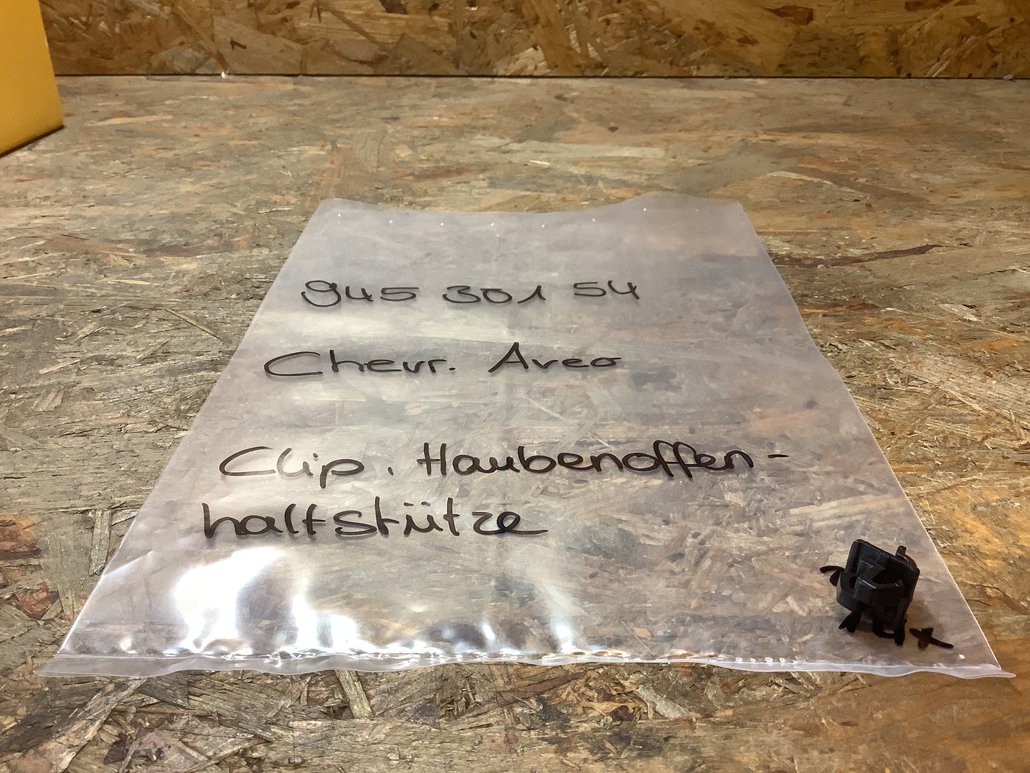 Chevrolet Aveo Clip, Haubenoffenhaltstütze Original GM NEU