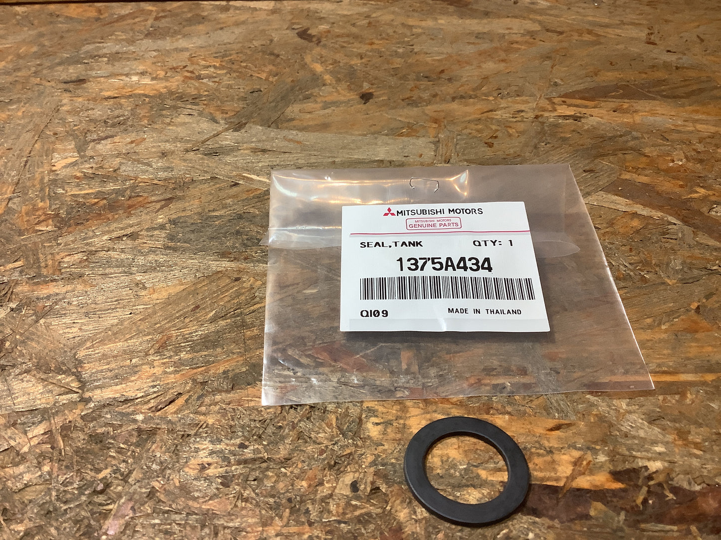 Dichtung, Kühler, Kondensator, Tank Original Mitsubishi NEU