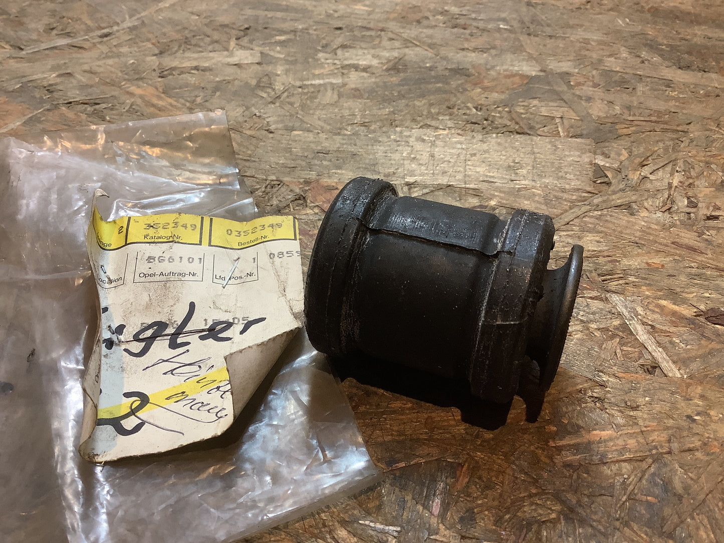 Kadett E Querlenkerlager Original Opel NEU