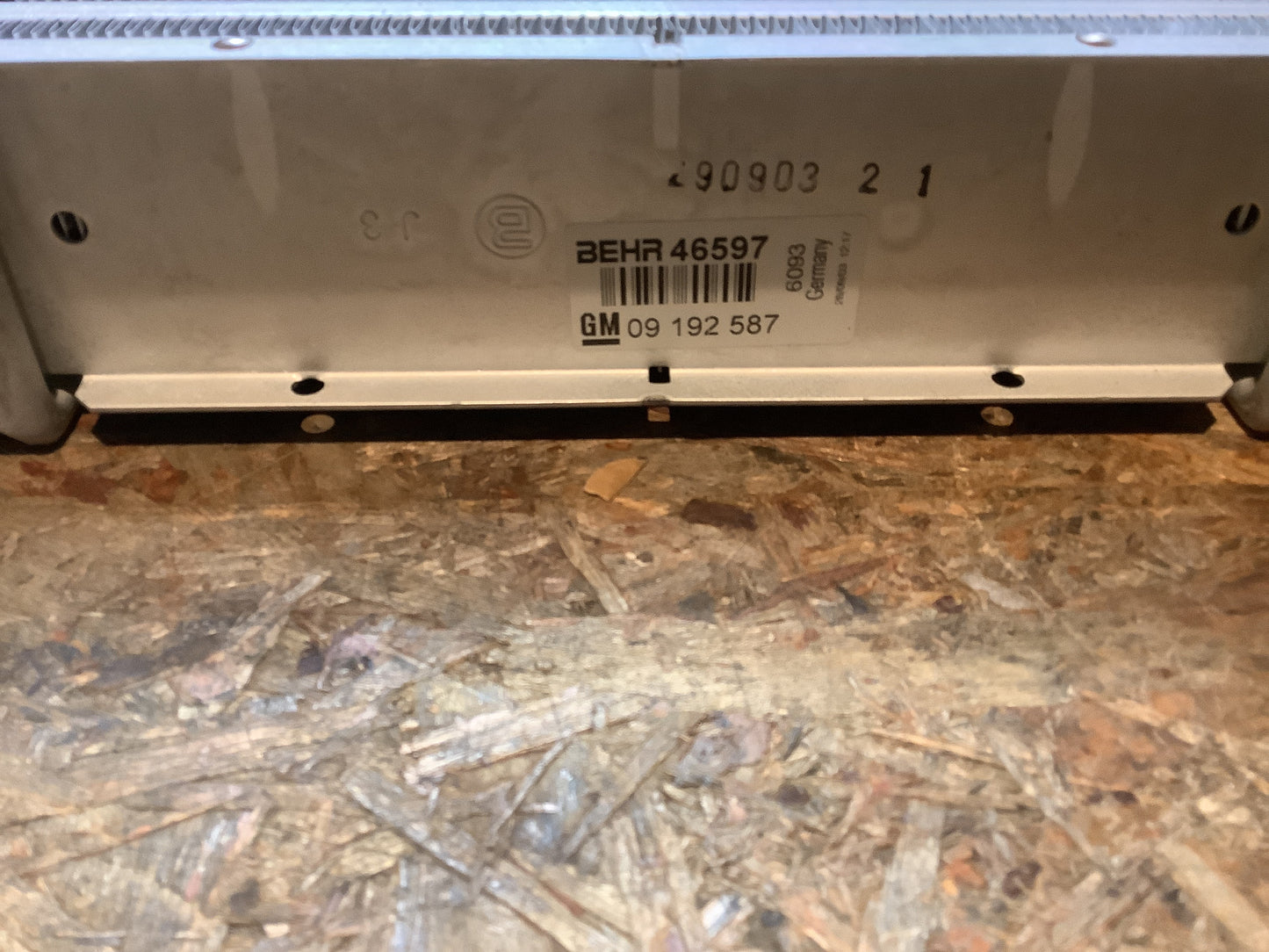 Astra G, Zafira A Y17DTL/Y20DTH Ladeluftkühler Turbolader Original GM NEU