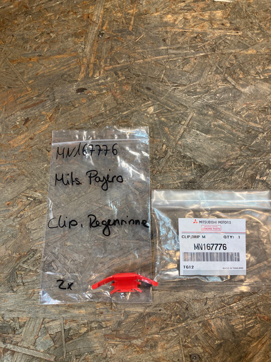 Mitsubishi Pajero Clip, Regenrinne Original Mitsubishi NEU