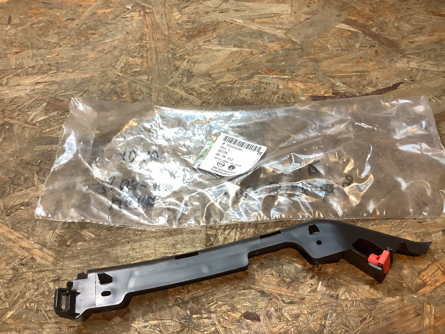 Meriva A Bj. 03-10 Halter Stoßstange V.R Original Opel NEU