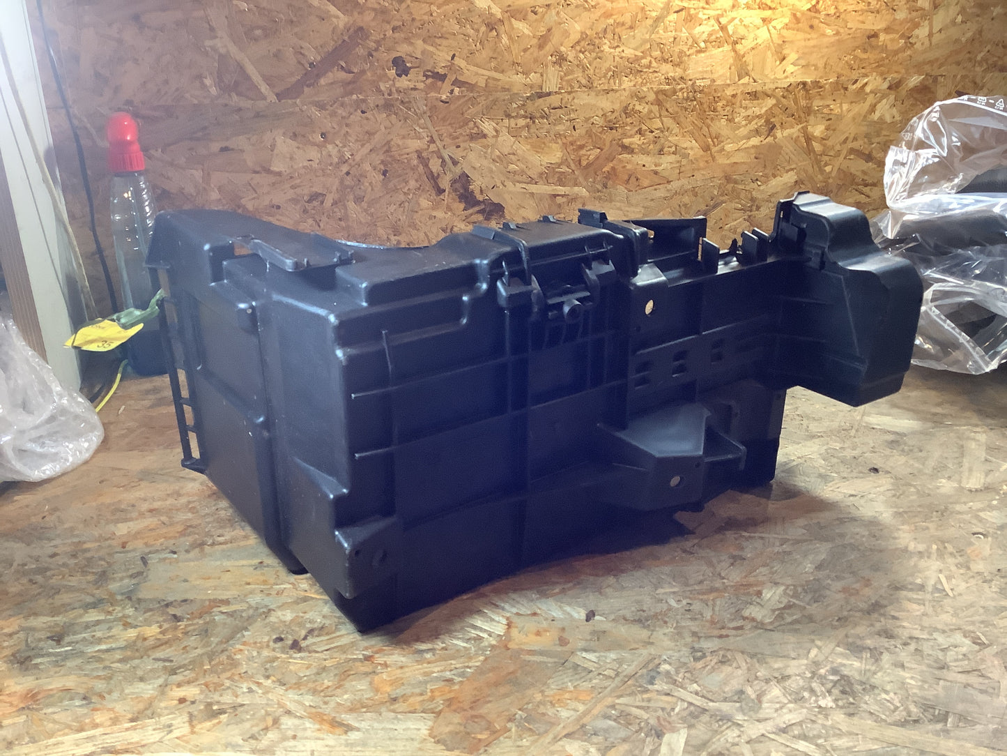 Vectra C Batteriehalter, Halterung Original GM NEU