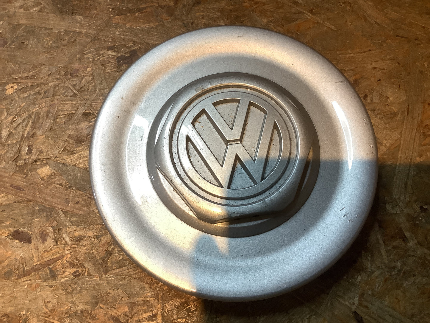 VW Golf II, Passat B3 Radkappensatz mit eventuellen Lagerspuren Original VW NEU aus Altbestand